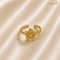 Daisy Bloom Ring