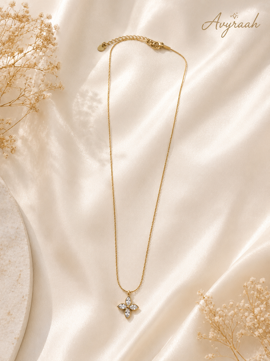 Ivory Bloom Necklace