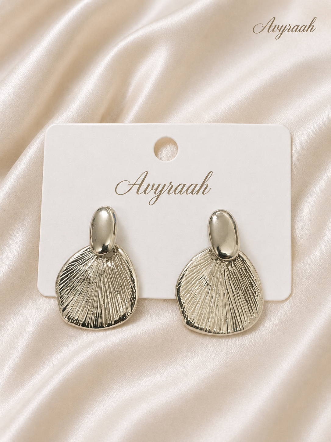 Luna Shell Korean Earrings