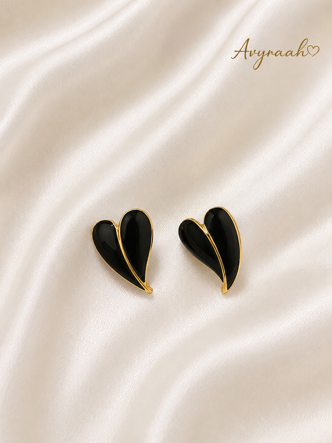 Midnight Grace Heart Studs
